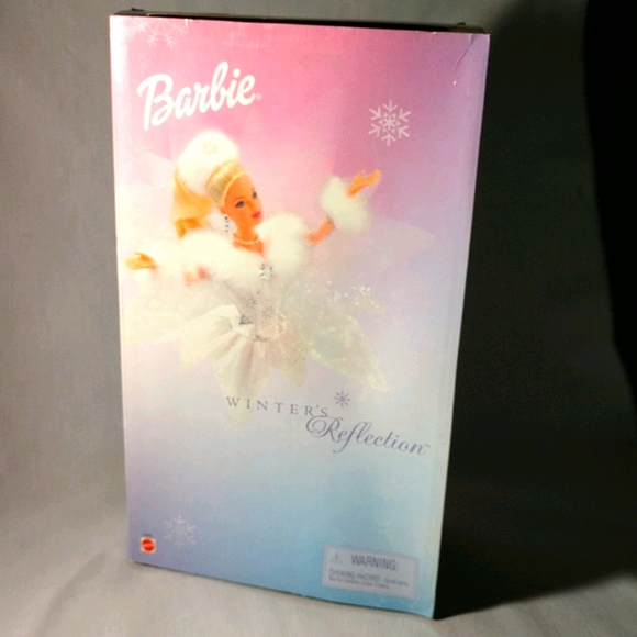 Vintage Avon Barbie Doll 2002 Winter's Reflection - Picture 2 of 13